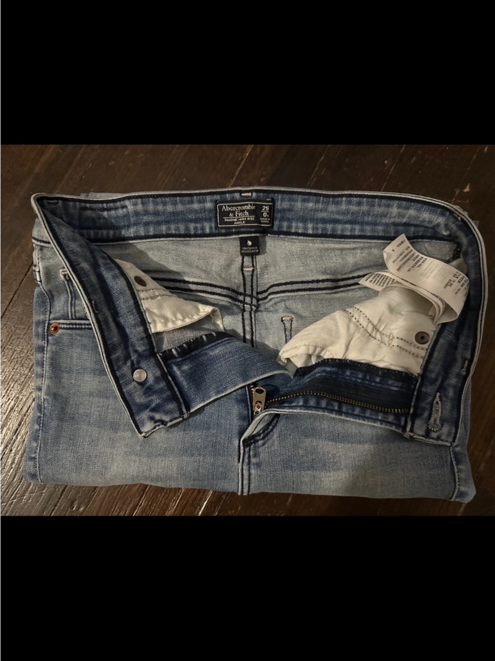 Abercrombie & Fitch Light Blue Skinny Jeans